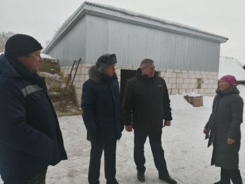 Семья Миннихузиных из  Агрызского района получили субсидию на строительство мини-фермы