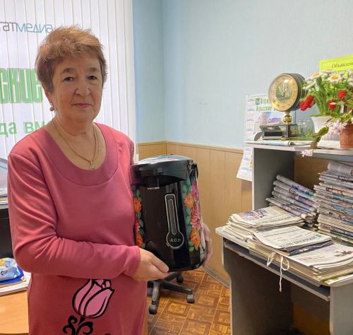 Гузель АХМЕТШИНА: «Когда приходят гости, каждый раз с гордостью говорю, что этот термопот – подарок «Агрызских вестей»»