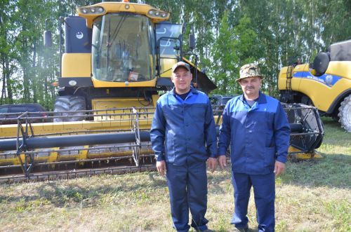 Әгерҗе районында комбайннар парады узды