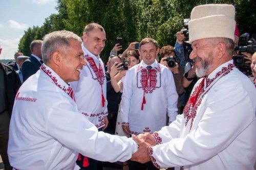 Ирина Осипова и Александр Ишпаев поблагодарили за помощь в проведении праздника «Семык-2023»