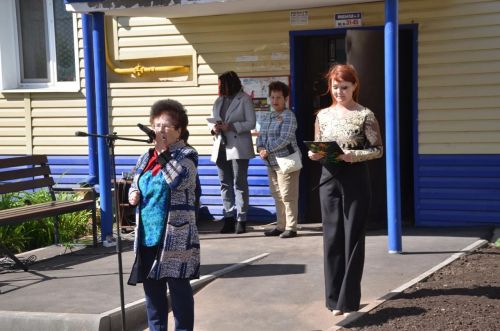 В День республики в Агрызе открыли дворовую площадку в рамках программы «Наш двор»