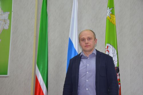 Шәһәр башкарма комитеты җитәкчесе вазифасыннан китте
