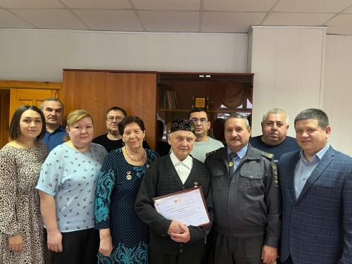 Жителю Агрыза Марсу Шайдуллину вручили медаль «Почетный ветеран агропромышленного комплекса РТ»