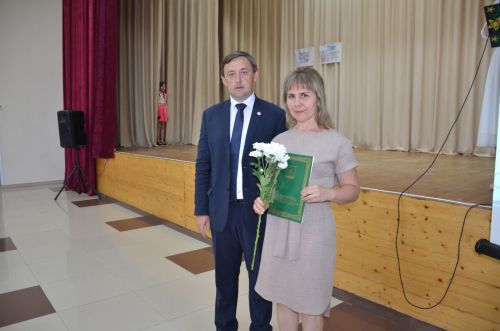Сегодня в Агрызе чествовали социальных работников (ФОТО)