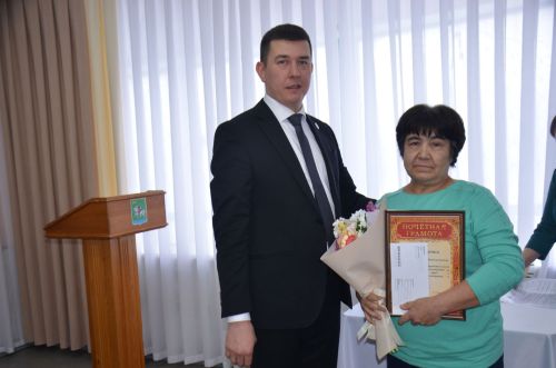 Район кулланучылар җәмгыяте хезмәткәрләре бүләкләнде