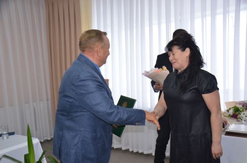 Район кулланучылар җәмгыяте хезмәткәрләре бүләкләнде