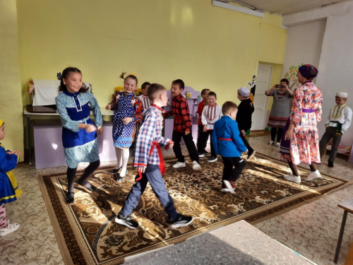 В Кучуковской школе прошло мероприятие к Дню Родного Языка