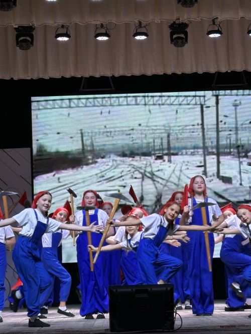 В Агрызском дворце культуры состоялся праздник, посвященный Дню машиниста