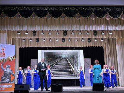 В Агрызском дворце культуры состоялся праздник, посвященный Дню машиниста