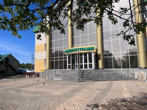 Глава Агрызского района Ленар Нургаянов поздравил с Днем местного самоуправления