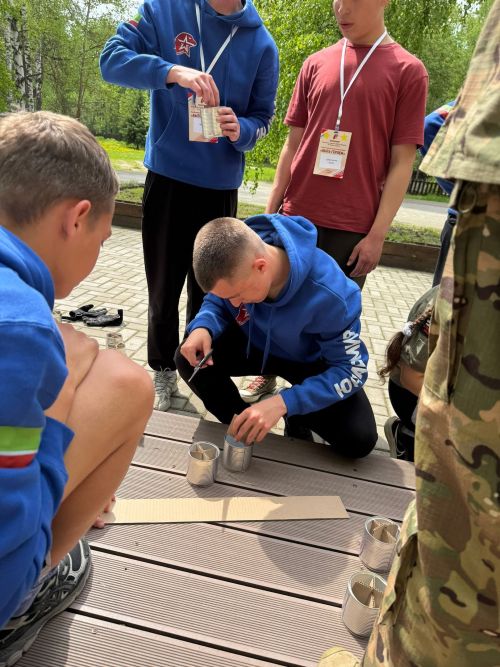 Агрызские юнармейцы «зажгли» на первом республиканском патриотическом форуме «Быть героем» в Казани