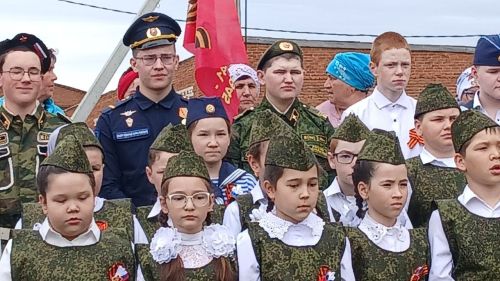 Исәнбайда Бөек Җиңүнең 80 еллыгын зур әзерлек белән уздырдылар