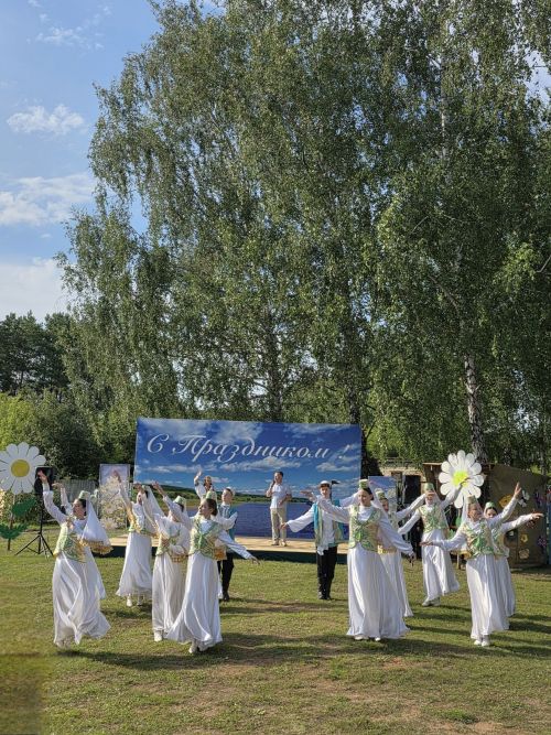 Красный Борга 425 ел: традицияләрне һәм талантларны берләштергән якты бәйрәм