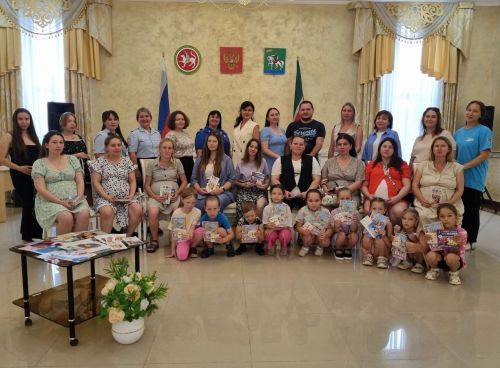 Әгерҗе районы ЗАГС бүлегендә булачак әниләр белән очрашу узды