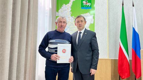 Работникам дорожного хозяйства Агрызского района вручили награды