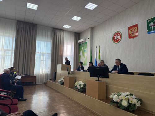 Расширенное заседание комиссии по БДД прошло в администрации Агрызского района