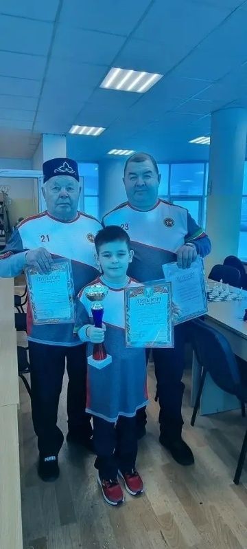 Семейная команда из Агрыза стала призером турнира «Связь поколений» в Елабуге
