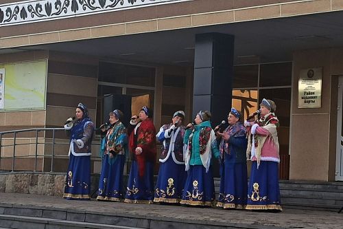 В Агрызе состоялся праздничный концерт «Крымская весна»
