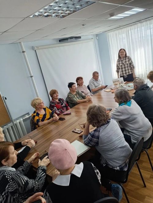 В КЦСОН «Надежда» состоялась встреча клуба «Активное долголетие»