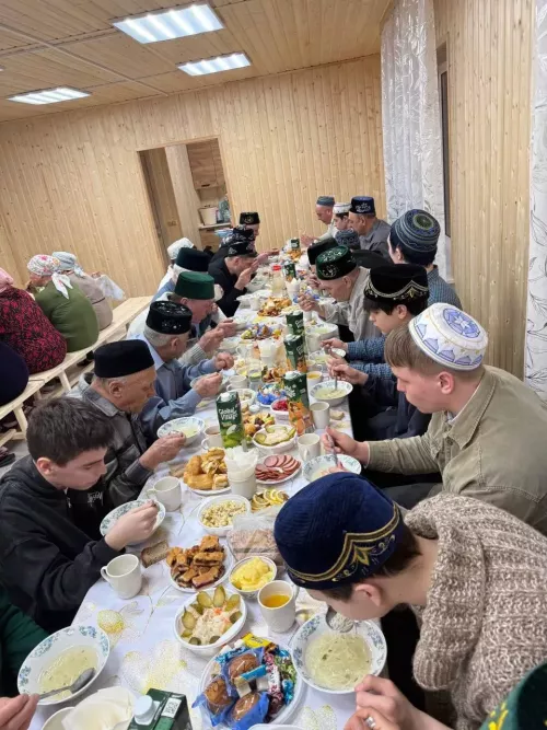 Мәскәүдә яшәүче якташыбыз туган ягында ифтар мәҗлесе уздырды