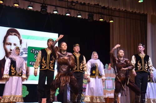 Велик народ, имеющий Тукая