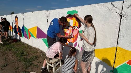 В Агрызе в рамках АРТ-фестиваля «Твой выбор» состоялся мастер-класс по граффити «Пробуди творца»