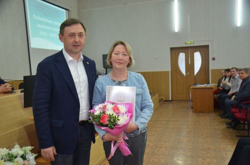 В Агрызском районе наградили тренеров и юных спортсменов-лыжников