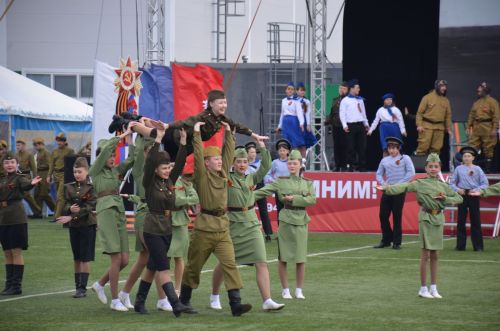 «Дороги Победы»: в Агрызе прошло масштабное театрализованное представление