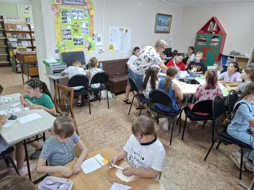 В библиолагере «Книжная радуга» прошёл «День творческих идей»