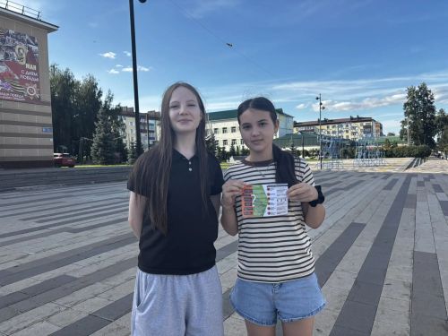 Молодёжный центр провёл уличную акцию по профилактике наркомании