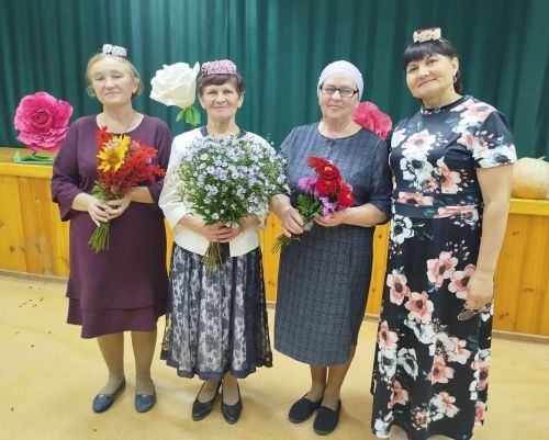 Салагыш мәдәният йортында «Шушы яктан, шушы туфрактан» исемле музыкаль-шигъри кичә узды