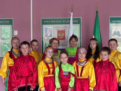 День языков народов России в школах Агрызского района