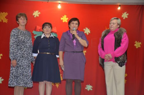 Укытучылар көненә багышлап