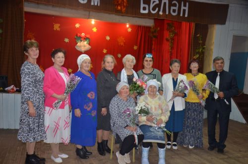 Укытучылар көненә багышлап