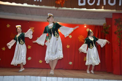 Укытучылар көненә багышлап