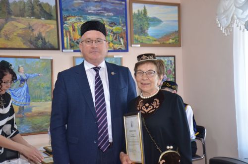 «Иж буе татарлары: тарих һәм хәзерге заман» төбәкара фәнни-гамәли конференциясе
