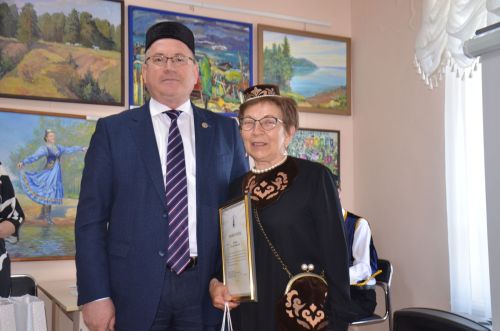 «Иж буе татарлары: тарих һәм хәзерге заман» төбәкара фәнни-гамәли конференциясе