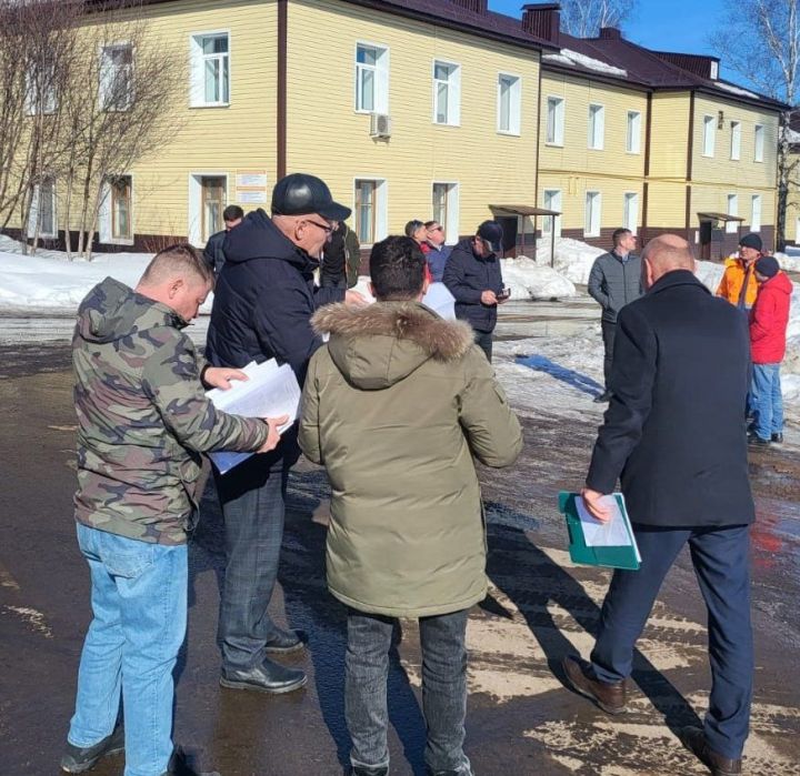 В Агрызе прошло совещание по продолжению реализации федеральной программы модернизации коммунальной инфраструктуры