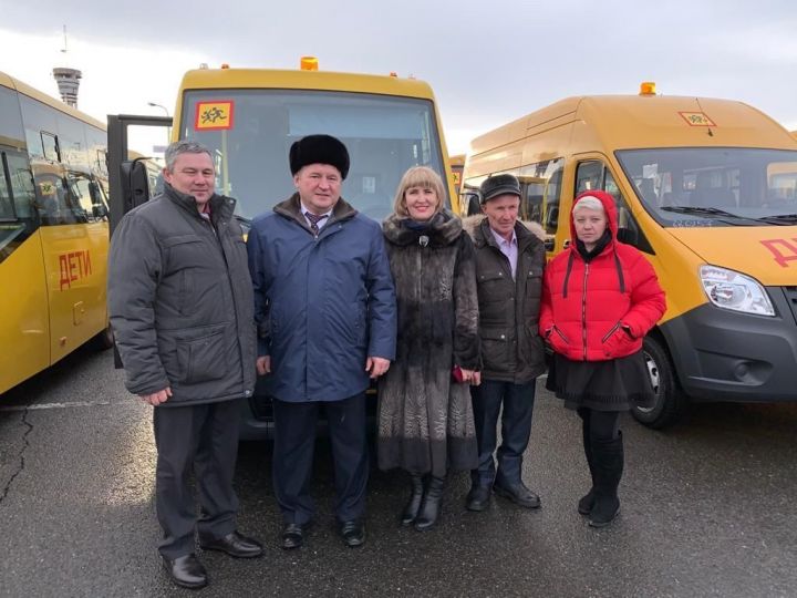 Кучуковской школе – новый автобус