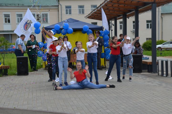 Агрызские железнодорожники отметили праздник