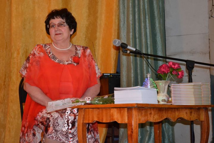 Агрызская поэтесса участвует на юбилее Союза писателей Татарстана