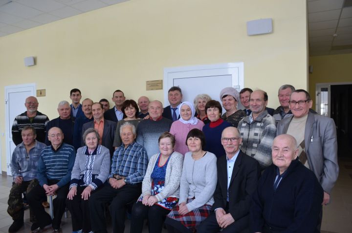 В Агрызе состоялся темпо-турнир по шахматам и шашкам среди пенсионеров, посвященный 100-летию ТАССР