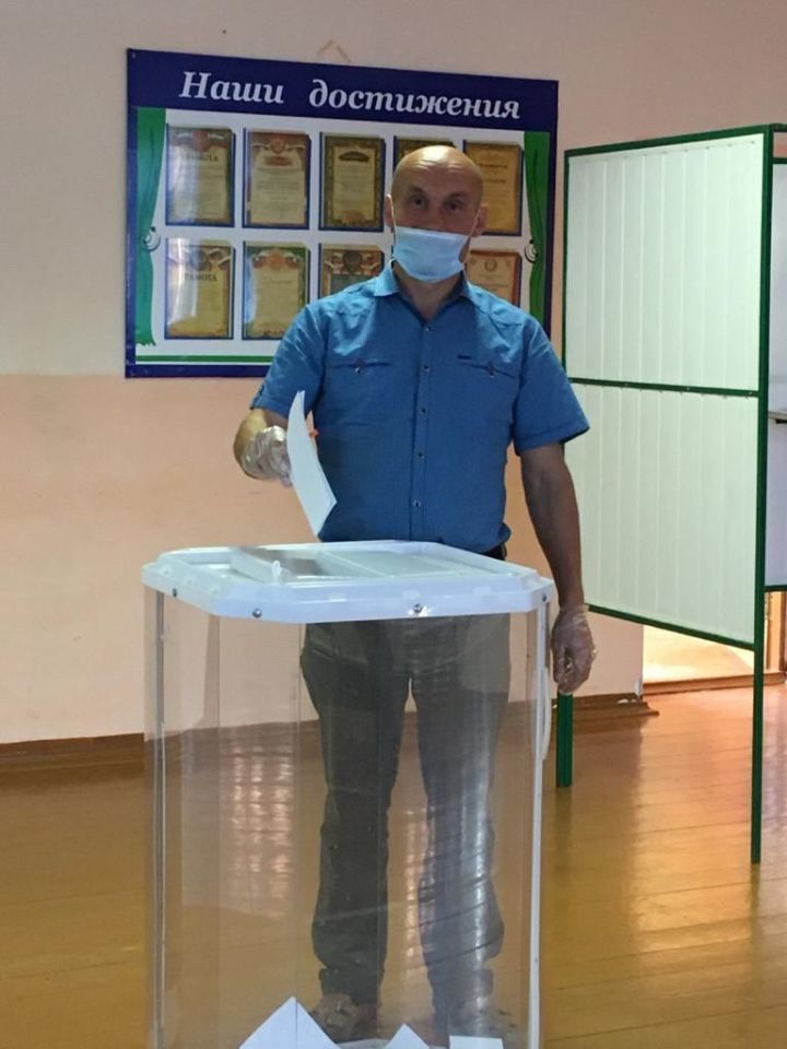 В Сарсак-Омге во время голосования соблюдаются все требования Роспотребнадзора