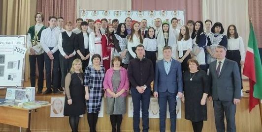 Депутаты выступают в школах Агрызского района с парламентскими уроками