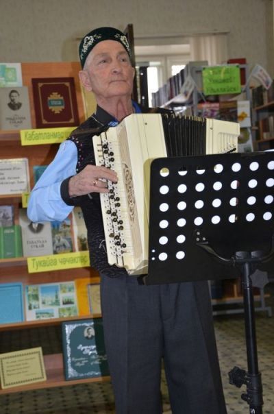 Заслуженному работнику культуры Татарстана, поэту, композитору Наилю Набиуллину исполнилось бы 82 года