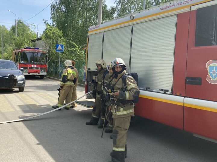 В Казани эвакуировали несколько школ