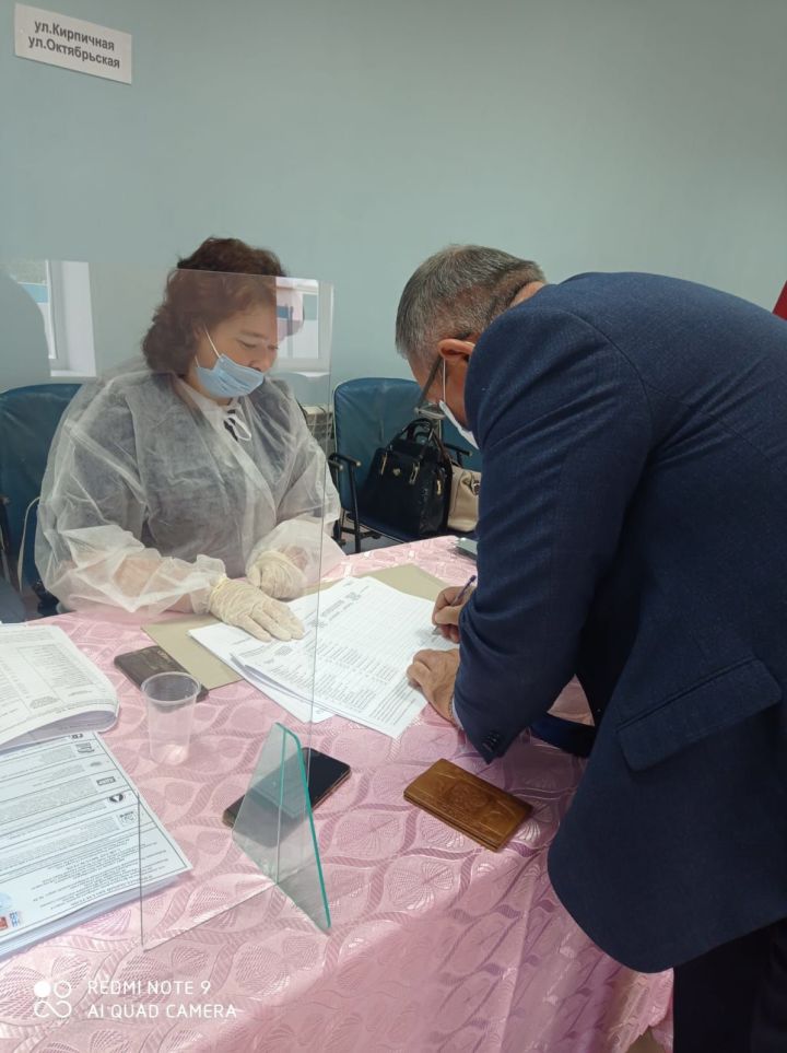В Татарстане начали работать избирательные участки