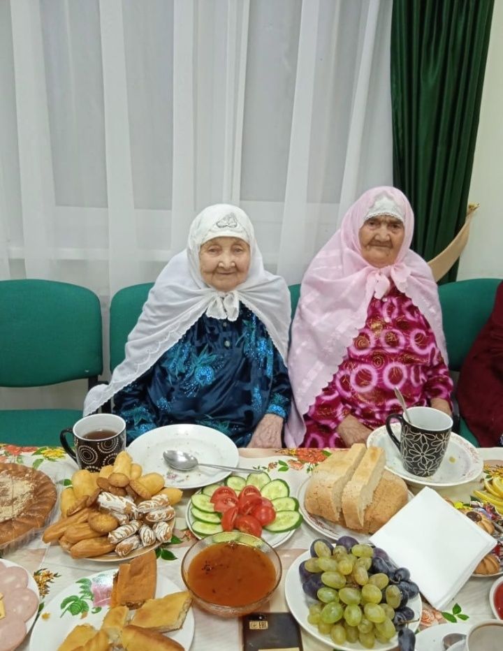 В Агрызском районе проходит декада пожилых