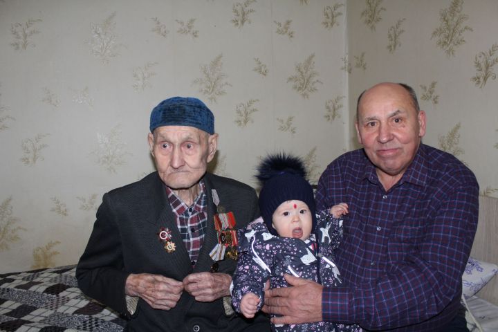 Единственный в Агрызе участник Великой Отечественной войны Саубан Миннехузин отметил свое 97-летие