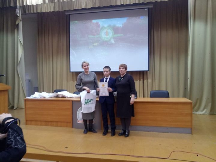 Амирхан Салихов завоевал сразу 2 призовых места на олимпиаде юных изобретателей